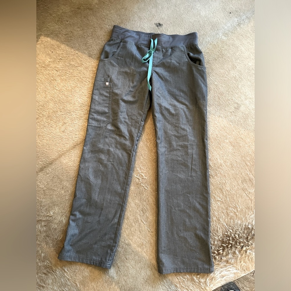 Figs Kade Cargo Pants